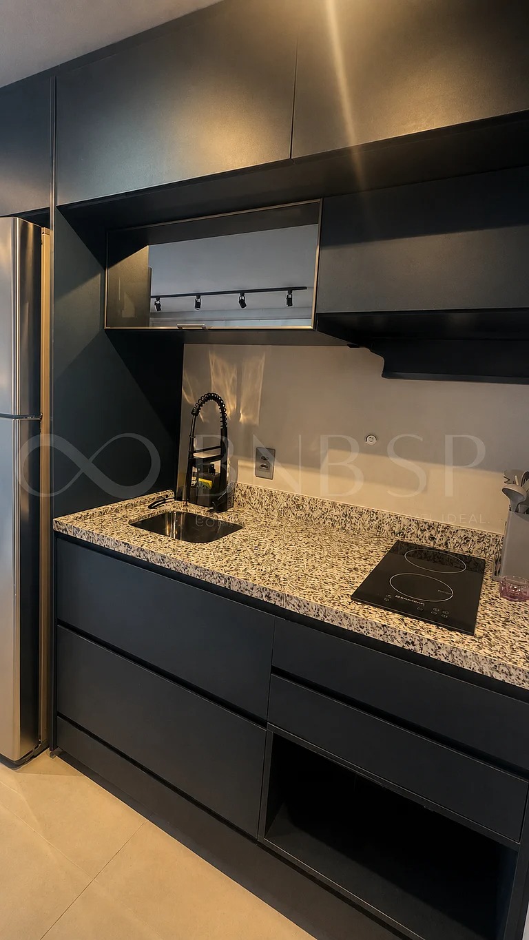 Studio Brooklin — Cozinha com cooktop e pia