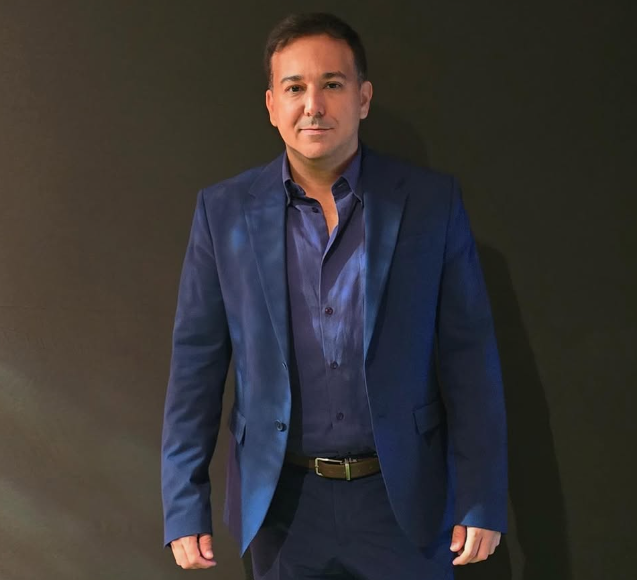 Rodrigo Junqueira — especialista em administração de imóvel por temporada em São Paulo